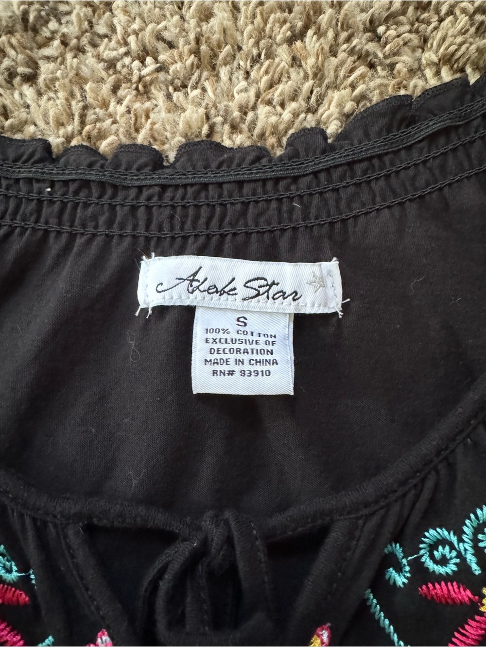 Vintage Style Black Embroidered Women’s Top - Picture 2 of 2